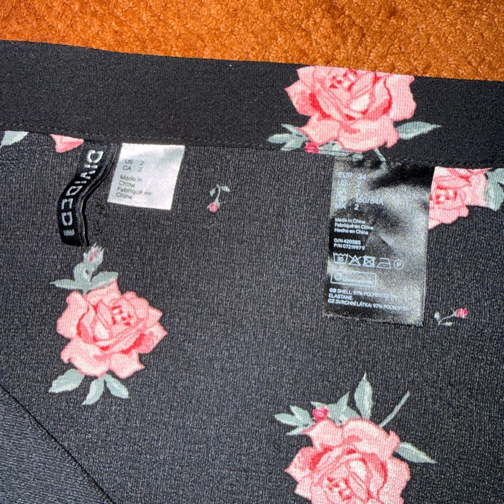 Black Leggings with Pink Rose Pattern